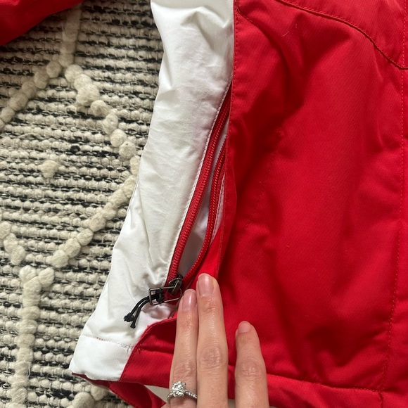 Spyder Axys women’s winter ski / snowboarding coat. Size 4 - Picture 3 of 11